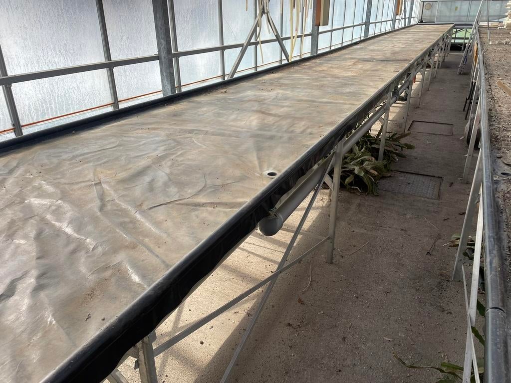Aluminium kweek tafels met bevloeings systeem, Tuin en Terras, Kassen, Verzenden, Overige materialen, Gebruikt, Aluminium