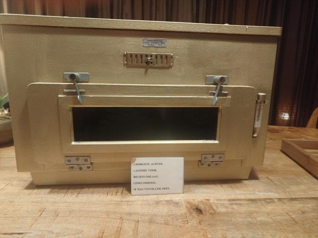 Te koop prima broedmachine., Ophalen of Verzenden, Broedmachine