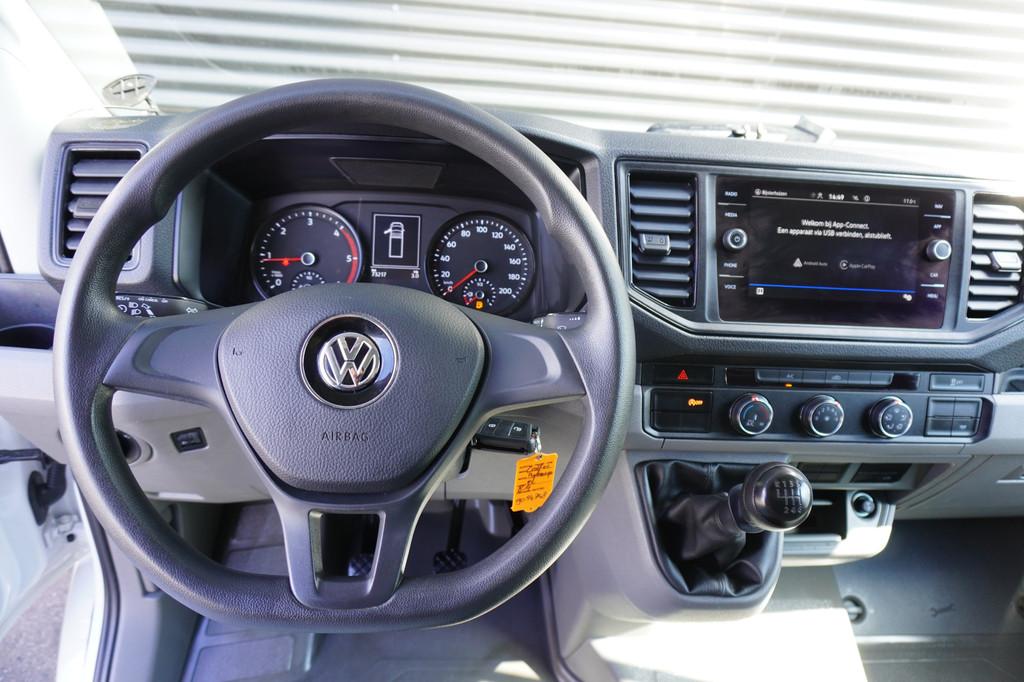 Volkswagen Crafter 180pk Bakwagen Laadklep Apple Carplay Nav, Voorwielaandrijving, Gebruikt, 4 cilinders, Volkswagen