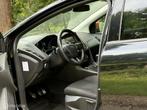 Ford Focus Wagon 1.5 Black Edition - Trekhaak - Cruise, 65 €/maand, Stof, 1498 cc, Euro 6