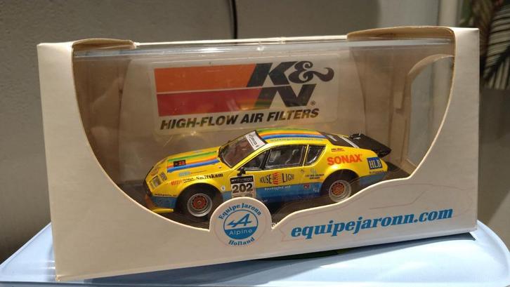 Eligor Alpine A310 V6 Equipe Jaronn 2009 Lawson SIGNED!!, Hobby en Vrije tijd, Modelauto's | 1:43, Nieuw, Auto, Overige merken