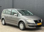 Volkswagen Touran 1.4 TSI Optive AIRCO | CRUISE | ELEK RAMEN, Voorwielaandrijving, Stof, Gebruikt, 4 cilinders
