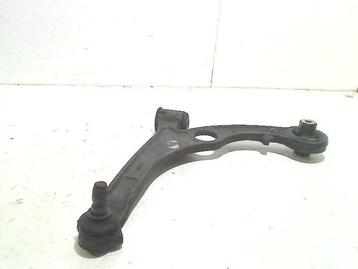 Draagarm links voor Fiat Stilo beschikbaar voor biedingen