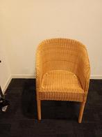 Rotan stoel in goede staat, Huis en Inrichting, Stoelen, Bruin, Riet of Rotan, Ophalen of Verzenden, Zo goed als nieuw