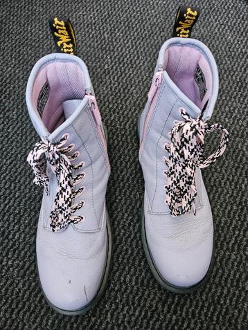 Dames boots  beschikbaar voor biedingen