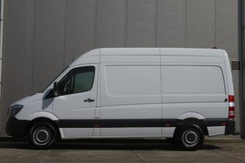 Bakwagen huren | Verhuisbus | Busje | Weekend ook geopend beschikbaar voor biedingen