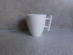 Mok 8x7 cm. Wit Sam & Squito, Huis en Inrichting, Ophalen of Verzenden, Zo goed als nieuw, Overige stijlen, Kop(pen) en/of Schotel(s)