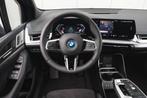 BMW 2 Serie Active Tourer 225e xDrive M Sport Automaat / Pan, Auto's, Automaat, 1800 kg, Zwart, Bedrijf