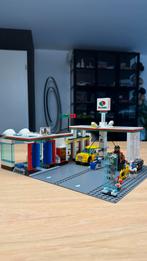 LEGO City tankstation - 7993, Ophalen of Verzenden, Zo goed als nieuw