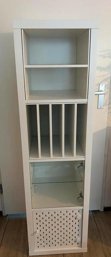 IKEA Kallax 3 vaks met diverse inzetten beschikbaar voor biedingen