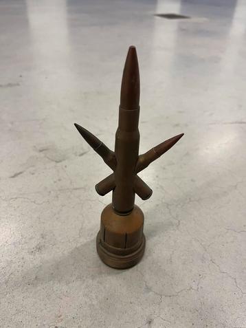 Loopgravenkunst - Trench Art beschikbaar voor biedingen
