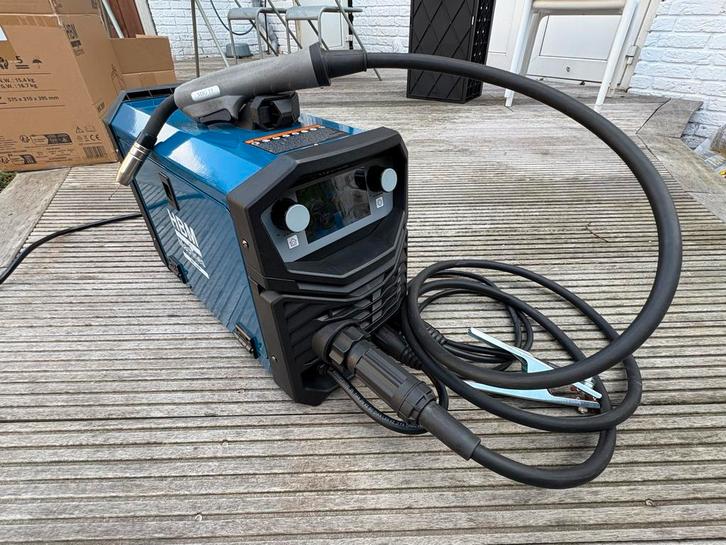 Mig laspparaat, Doe-het-zelf en Verbouw, Gereedschap | Lasapparaten, Zo goed als nieuw, Co2, 150 tot 250 ampère, Ophalen of Verzenden
