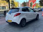 Mazda 2 1.3 Navigator GT 5 Deurs Navi Airco PDC Stoelverwarm, Auto's, Mazda, Voorwielaandrijving, Euro 5, Stof, Gebruikt