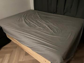ESPEVÄR Bedframe 140 cm x 200 cm met MORDEGAL Schuimmatras - afbeelding 2
