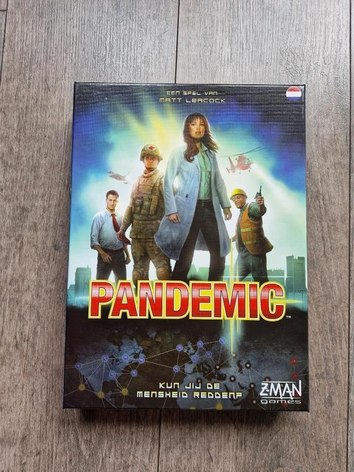 Pandemic Bordspel, Hobby en Vrije tijd, Gezelschapsspellen | Bordspellen, Zo goed als nieuw, Een of twee spelers, Drie of vier spelers