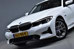 BMW 3 Serie 330e 292pk Sport Line Plus 1eEig Dealer OH Carpl, Automaat, 1998 cc, 77 km/l, Gebruikt