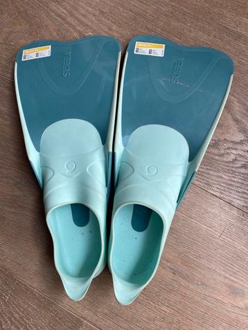 Flippers subea maat 30/31 beschikbaar voor biedingen