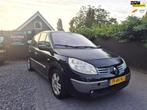 Renault Scénic 1.6-16V Privilège Luxe Panoramadak Clima Cr, Auto's, Renault, Voorwielaandrijving, 65 €/maand, Stof, Gebruikt