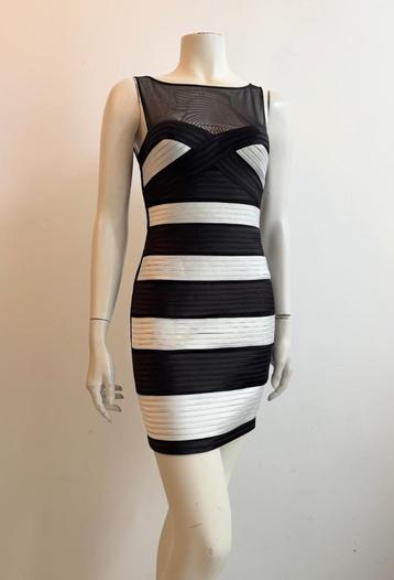 bcbgmaxazria jurje 36 beschikbaar voor biedingen