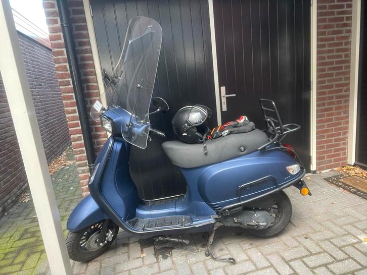 La Souris scooter 45km/u met elektrische start en spullen, Fietsen en Brommers, Snorfietsen en Snorscooters, Gebruikt, Overige merken