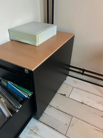 Archiefkast op wieltjes - Uitstekende staat! beschikbaar voor biedingen
