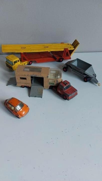 Matchbox superking Gorgi toys, Hobby en Vrije tijd, Modelauto's | 1:43, Gebruikt, Auto, Matchbox, Ophalen of Verzenden