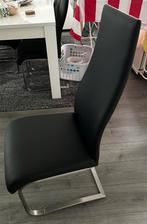 4 zwarte kunstleerstoelen metaal onderkant,zo goed als nieuw, Ophalen, Zwart, Zo goed als nieuw, Metaal