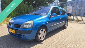 Renault Clio 1.6-16V Dynamique Luxe beschikbaar voor biedingen