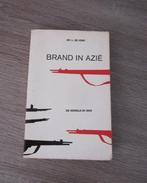 brand in azie de wereld in 1965 de jong bloemlezing oorlog +, Ophalen of Verzenden, Gelezen, L. de Jong, Nederland