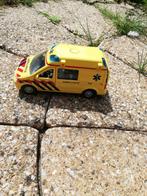 ambulance, Ophalen of Verzenden, Zo goed als nieuw