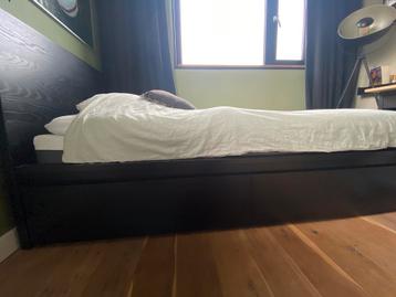 1 persoonsbed met opberglades. Type Malm ikea zwartbruin - afbeelding 2