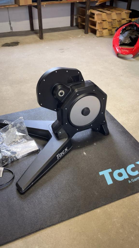 Tacx flux S, Sport en Fitness, Wielrennen, Zo goed als nieuw, Overige typen, Ophalen of Verzenden