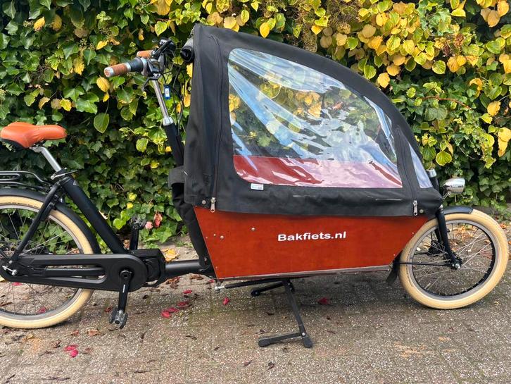 Bakfiets . Nl cargo long, Fietsen en Brommers, Fietsen | Bakfietsen, Zo goed als nieuw, Overige merken, 4 kinderen of meer, Elektrisch
