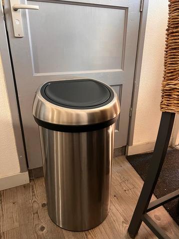 Brabantia Touch Bin 60L - Zo Goed Als Nieuw! beschikbaar voor biedingen