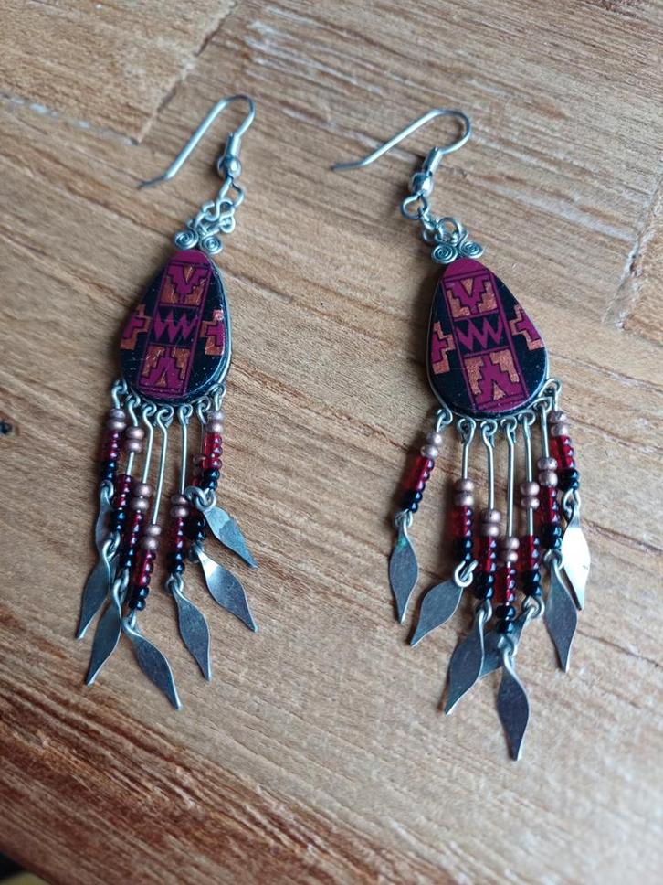 Leuke Oorhangers met Kralen en Bladmotief, Sieraden, Tassen en Uiterlijk, Oorbellen, Zo goed als nieuw, Hangers, Overige materialen