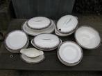 24-DELIG SERVIES SOCIETE CERAMIQUE SERIE 5952, Antiek en Kunst, Antiek | Servies compleet, Ophalen