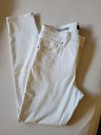 NYDJ witte broek maat 8 met lift tuck technologie, Kleding | Dames, Spijkerbroeken en Jeans, Ophalen of Verzenden, Zo goed als nieuw