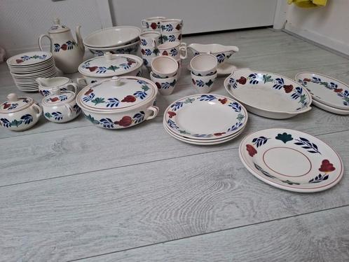 Boerenbond servies, Huis en Inrichting, Keuken | Servies, Gebruikt, Overige stijlen, Aardewerk, Ophalen