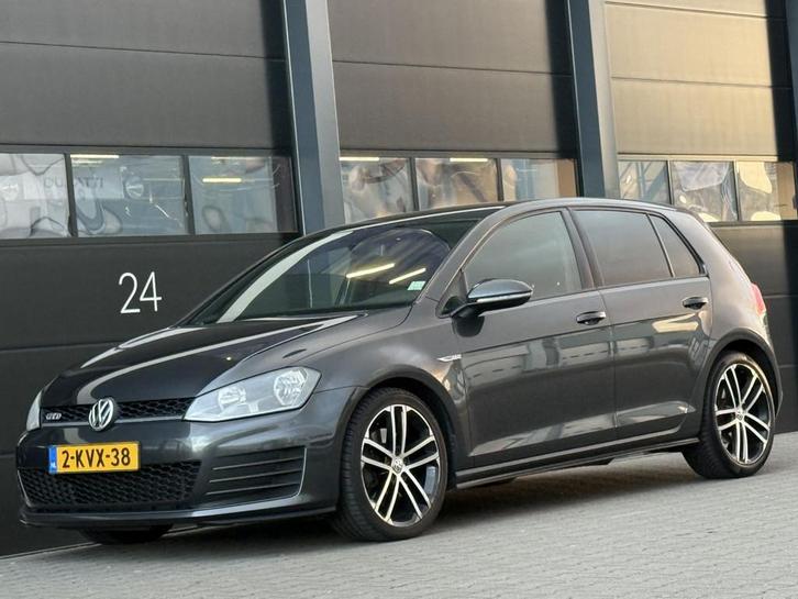 Volkswagen Golf 2.0 TDI GTD 184 PK EURO-6 (bj 2013), Auto's, Volkswagen, Bedrijf, Te koop, Golf, Achteruitrijcamera, Airbags, Airconditioning