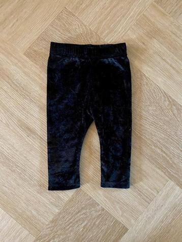 Z.g.a.n. Zwarte legging van fluweel, Kiabi, maat 62 beschikbaar voor biedingen
