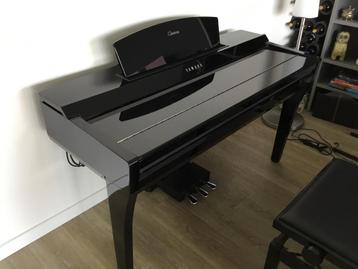 Yamaha Clavinova CVP-709PE