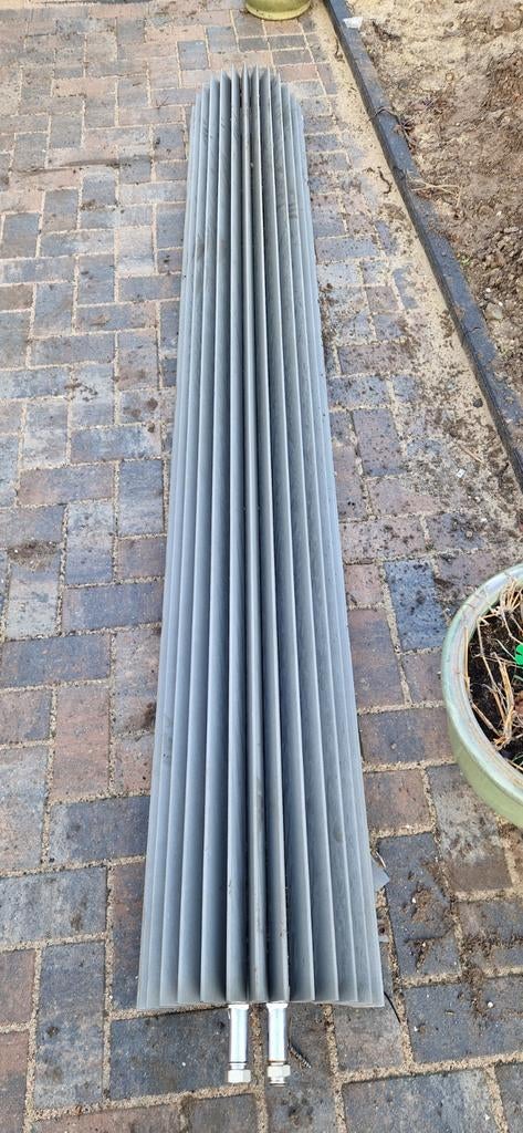 Jaga iguana design radiator 2.40 hoog, Ophalen of Verzenden