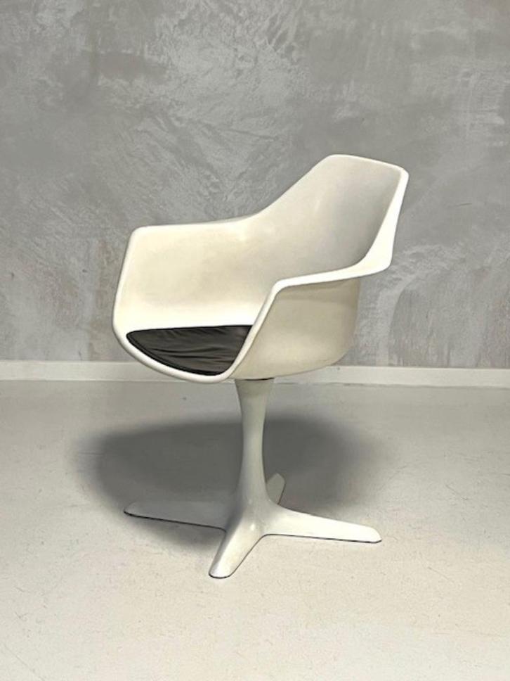 Arkana eettafelstoel Maurice Burke vintage eetkamerstoel, Huis en Inrichting, Stoelen, Gebruikt, Eén, Kunststof, Leer, Metaal