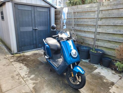 Niu N1s 2020  8-3 onderhouden, altijd binnen gestald., Fietsen en Brommers, Scooters | Overige merken, Gebruikt, Elektrisch, Ophalen