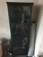 Stalen vitrinekast met glazen deur, Huis en Inrichting, Kasten | Vitrinekasten, Ophalen, Minder dan 50 cm, Met deur(en), Zo goed als nieuw