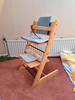Te koop: Stokke trip trap stoel met toebehoren, Kinderen en Baby's, Kinderstoelen, Ophalen, Gebruikt, Meegroeistoel