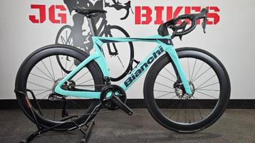 racefiets bianchi oltre comp disc ultegra di2 2x12 beschikbaar voor biedingen