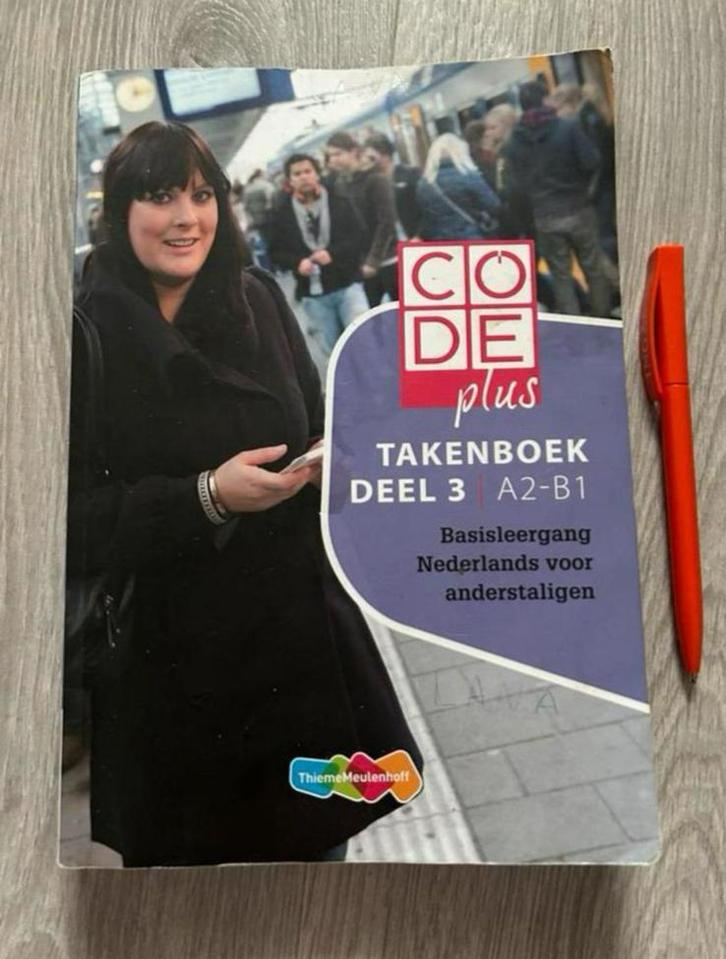 Code Plus - Nederlands voor anderstaligen, Boeken, Studieboeken en Cursussen, Zo goed als nieuw, Overige niveaus, Ophalen