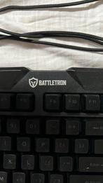 Toetsenbord battletron, Computers en Software, Ophalen, Battletron, Gaming toetsenbord, Zo goed als nieuw