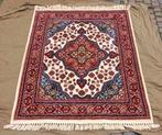 Vintage tapijt, vloerkleed i.z.g.s 180 x 135, 100 tot 150 cm, Ophalen of Verzenden, Zo goed als nieuw, 150 tot 200 cm